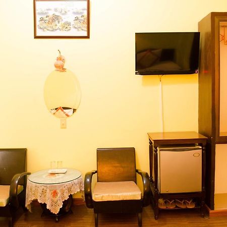 Nhu Phu Hotel Hué Extérieur photo